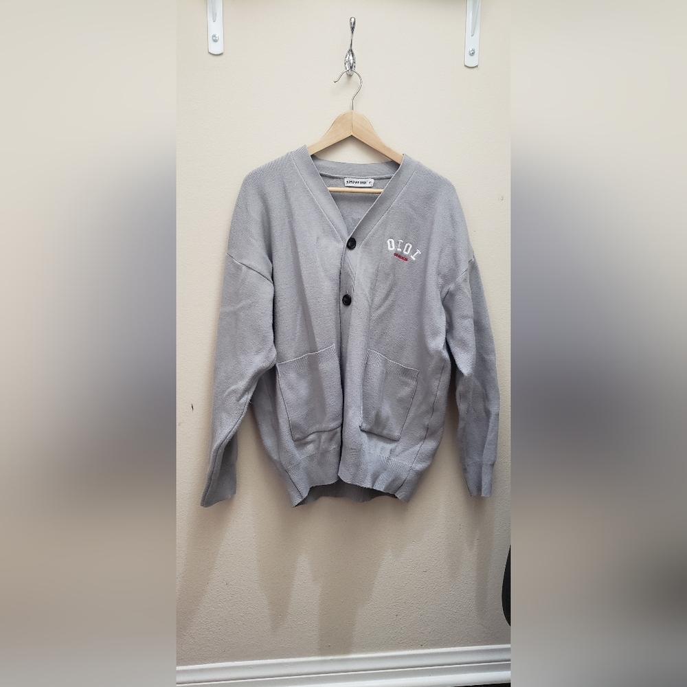 Grey thick cardigan